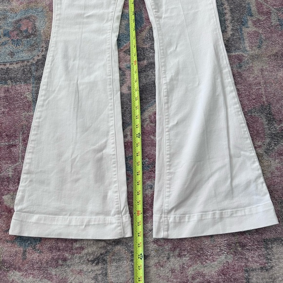 NWT Paige Fiona Optic White Distressed Flare Jeans Size 28 - Picture 8 of 9